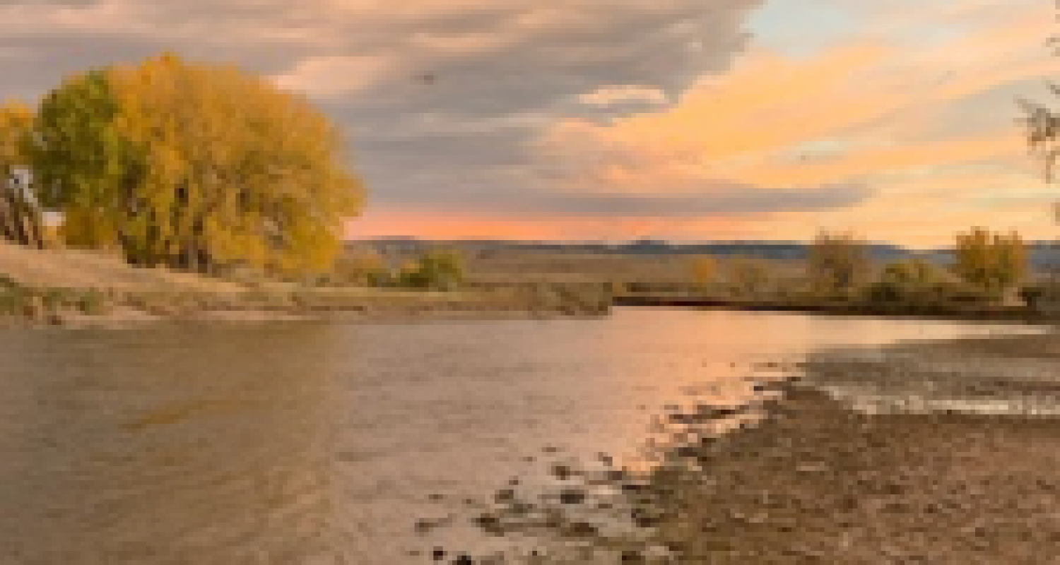 THE NORTH PLATTE RIVER ON A FALL DAY